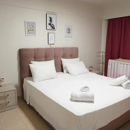 Appartement Theo & Ms Luxurious Apt *